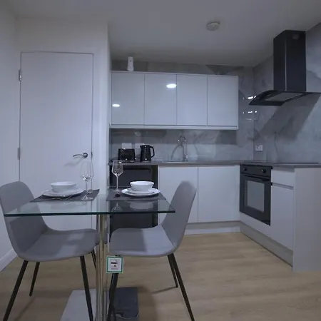 Apartamento Newly Refurbished Centre Flat *