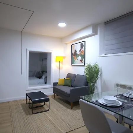 Newly Refurbished Centre Flat Apartamento Bradford (West Yorkshire)